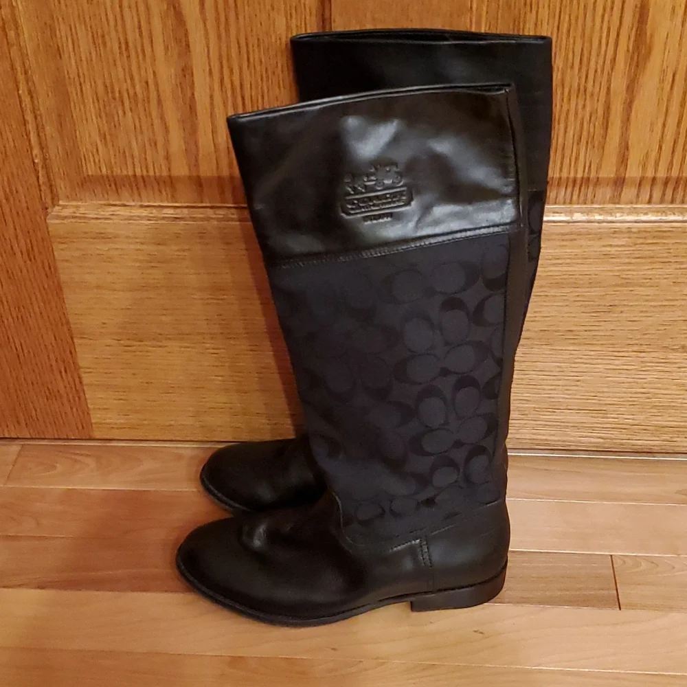 Coach Chrissi black boots size 7. Leather and Classic Coach print fabric uppers. - Picture 1 of 7